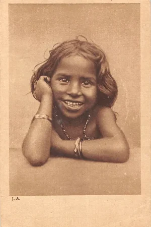 Hoorn Missiekaart St. Bonifacius - Missiehuis Lachend neger meisje HC53120 Rabat