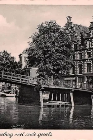 Haarlem Gravenstenebrug van hout met oude gevels HC52005 Ekspresowa dostawa