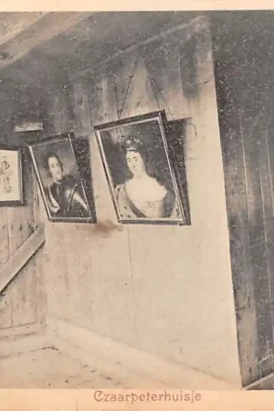 Zaandam Czaarpeterhuisje met portretten van Czaar Peter en zijn vrouw 1902 HC51587 Zwrot pieniędzy