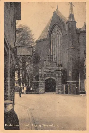 Enkhuizen Hoofd Ingang Westerkerk 1946 HC44102 Ostatnia szansa