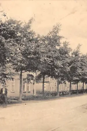 Castricum Rijksstraatweg met tramspoor HC32283 Popularny