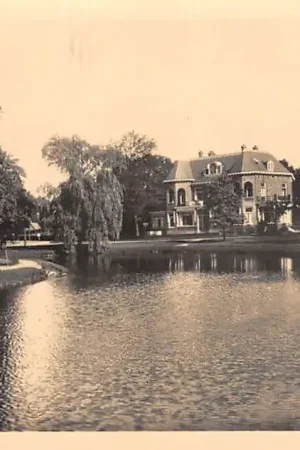 Ekspresowa dostawa Bussum De Kom van Biegel 1933 HC32455