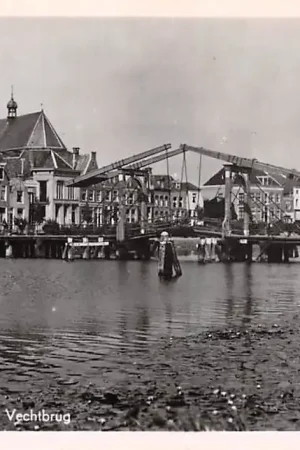Weesp Hoogstraat met Vechtbrug 1953 HC31130 Wyprzedaż