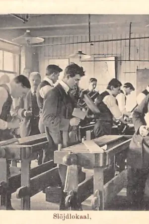 Promocja Haarlem Koudenhorn Kweekschool Slojdlokaal HC30360