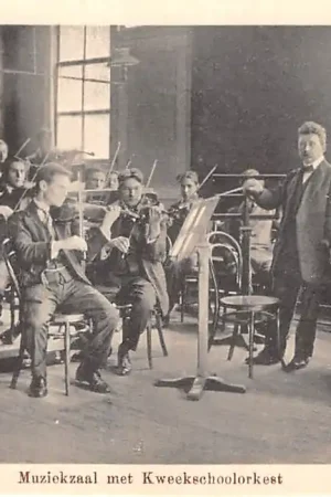 Haarlem Koudenhorn Kweekschool Muzieklokaal met Kweekschoolorkest HC30359 Najlepsza cena