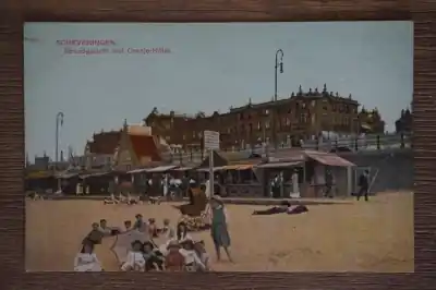 Scheveningen Strandgezicht met Oranje Hotel Popularny