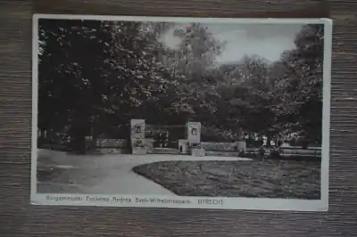 Utrecht Burgemeester Fockema Andrea bank Wilhelminapark Szybka dostawa