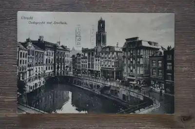 Utrecht Gracht met Stadhuis Autentyczny