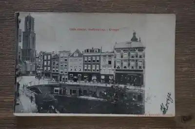 Utrecht Oude gracht Stadhuisbrug Ekspresowa dostawa