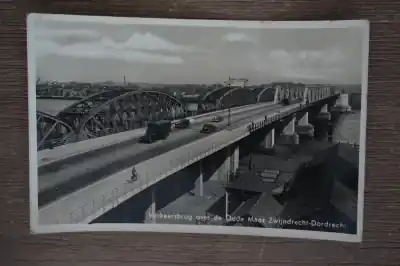 Popularny Dordrecht Verkeersbrug over de oude Maas