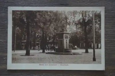 Bezpieczna płatność Enschede Markt met monument