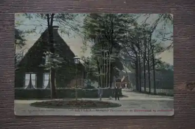 Kup teraz Overveen Kruispunt Zandvoorder en Elswoutslaan bij Ardenhout