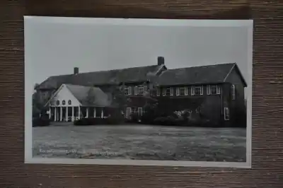 Kortehemmen Woodbrookersgebouw Zamów teraz