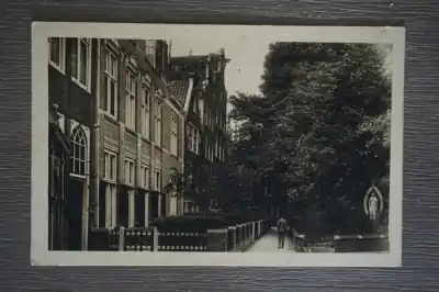 Autentyczny Amsterdam Bagijnenhofje