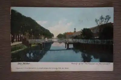 Tani Den Helder Gezicht op het Werfkanaal en Marinewerf