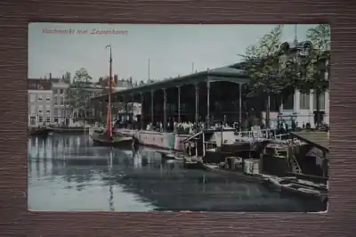 Rotterdam Vischmarkt met Leuvenhaven Ostatnia szansa