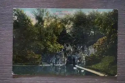 Nijmegen Grot Kronenburger park Zwrot pieniędzy