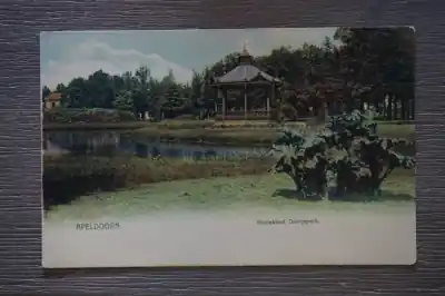 Zwrot pieniędzy Apeldoorn Muziektent Oranjepark