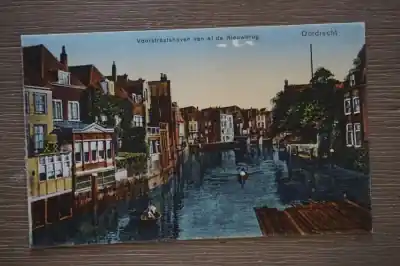 Tani Dordrecht Voorstraatshaven vanaf de Nieuwbrug