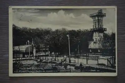 Promocja Apeldoorn Vijver met motorboot Skooters aan de Prinses Juliana toren