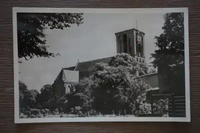 Wysoka jakość Elburg N. H. kerk met plantsoen