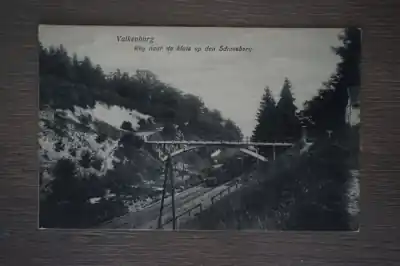 Wysoka jakość Valkenburg Weg naar de kluis op den Schaesberg