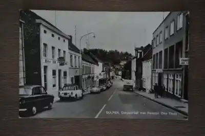 Gulpen Dorpsstraat met pension Ons Thuis Tani