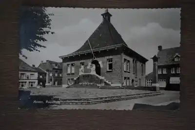 Arcen Raadhuis Ostatnia szansa