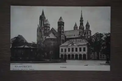 Zamów teraz Maastricht Vrijthof