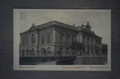 Leeuwarden Waag en Beursgebouw Wirdumerpoortsbrug Ekspresowa dostawa