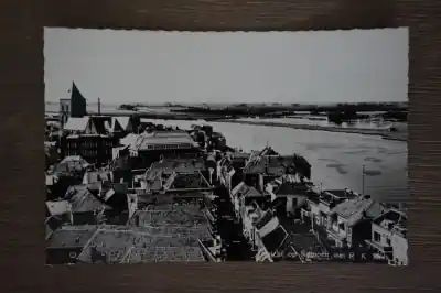 Tani Kampen Gezicht op Kampen met R.K. kerk