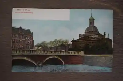 Tani Amsterdam Nieuwe Muiderpoortbrug