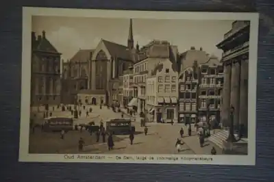 Amsterdam De Dam langs de voormalige Koopmansbeurs Zamów teraz