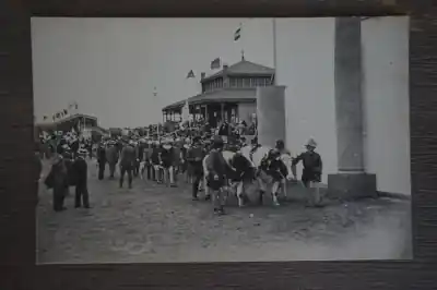 Autentyczny Den Haag Ter herinnering aan den Nationaal historisch optocht op 5 September 1913
