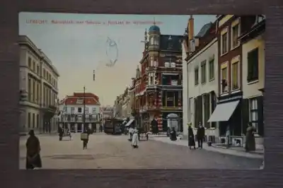 Utrecht Mariaplaats met gebouw van Kunsten en Wetenschap Zamów teraz