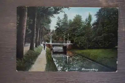 Szybka dostawa Utrecht Museumbrug