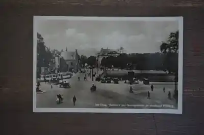 Den Haag Buitenhof met gevangenpoort en standbeeld Willem ll Bezpieczna płatność