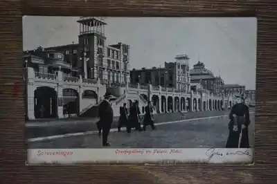 Scheveningen Oranjegallerij en Palace hotel Kup teraz