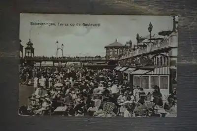 Niska cena Scheveningen Terras op de boulevard