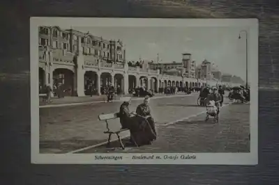 Popularny Scheveningen Boulevard met Oranje galerie