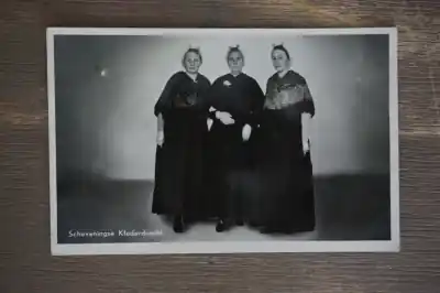 Scheveningen Kleederdracht Rabat