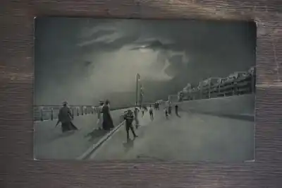 Scheveningen Strand boulevard met electrische verlichting Darmowa dostawa