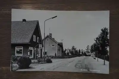 Almen Dorpsstraat Autentyczny