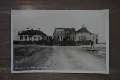 Wierum Gerf. school en pastorie Darmowa dostawa