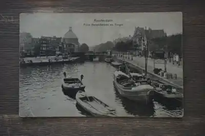 Amsterdam Prins Hendrikkade en singel Niska cena