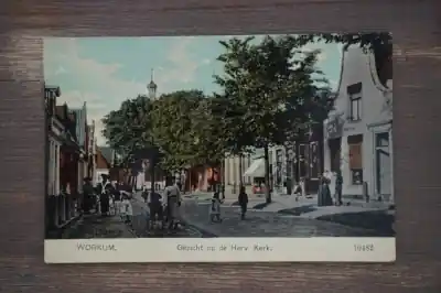 Premium Workum Gezicht op de Herv kerk