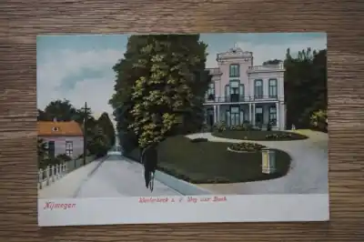 Najlepsza cena Nijmegen Westerbeek aan de weg van Beek