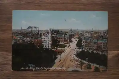 Wyprzedaż Amsterdam Leidscheplein in vogelvlugt