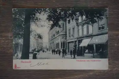 Dordrecht Vischstraat met postkantoor Szybka dostawa