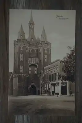 Popularny Zwolle Sassenpoort